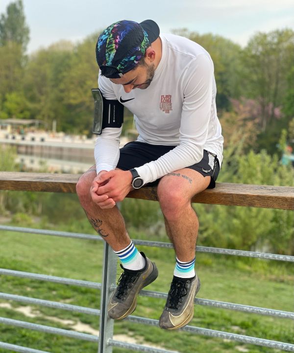 Captura de pantalla de una sesión de running compartida en una aplicación comunitaria.