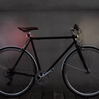 Vista principal del producto – Mini luces magnéticas delantera y trasera Shapeheart