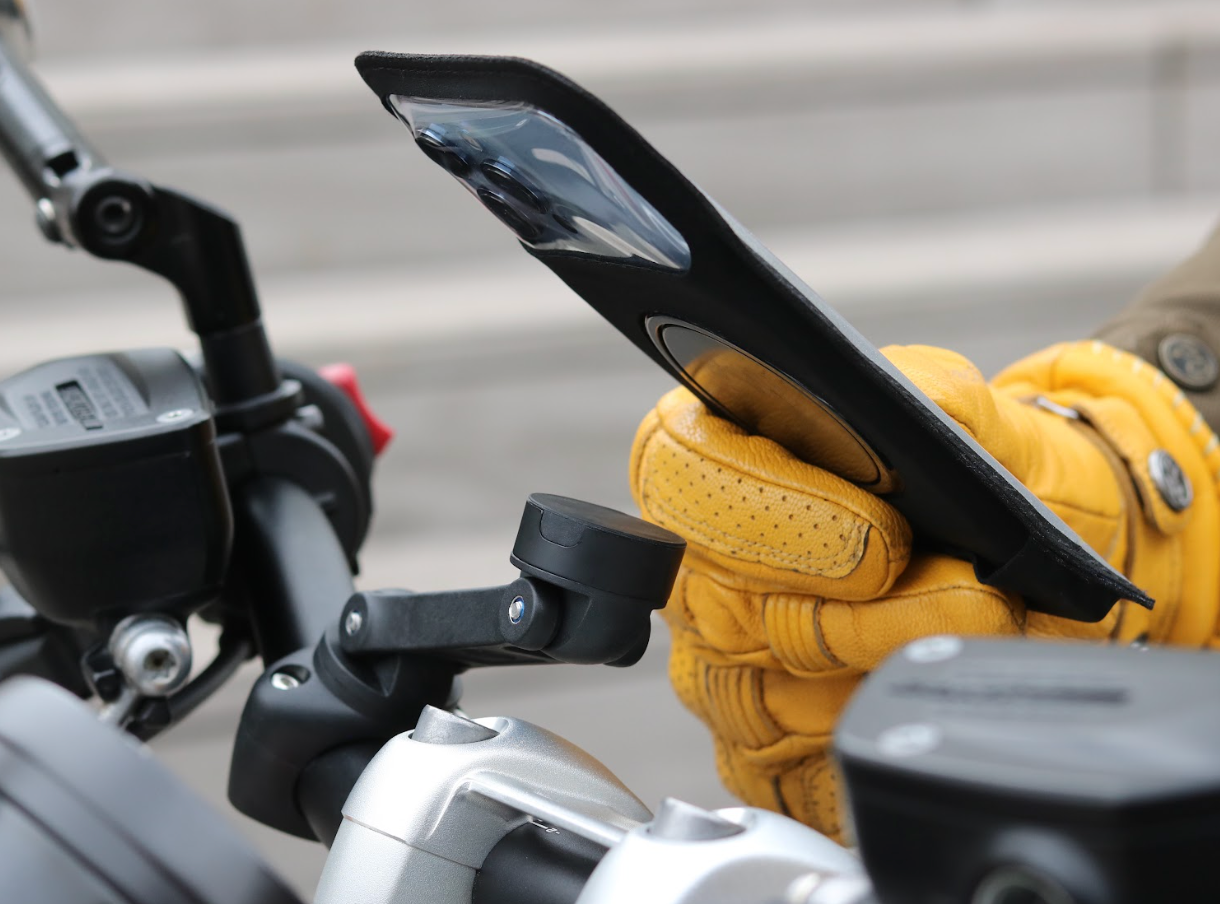 Soporte de teléfono Shapeheart para moto PRO BOOST con funda magnética desmontable