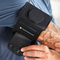 Ajuste del brazalete de running Shapeheart, regulable y cómodo independientemente del tamaño del brazo