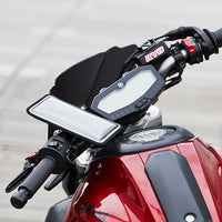 Soporte de teléfono Shapeheart, sujeción segura del smartphone en moto, diseñado para vibraciones y seguridad.